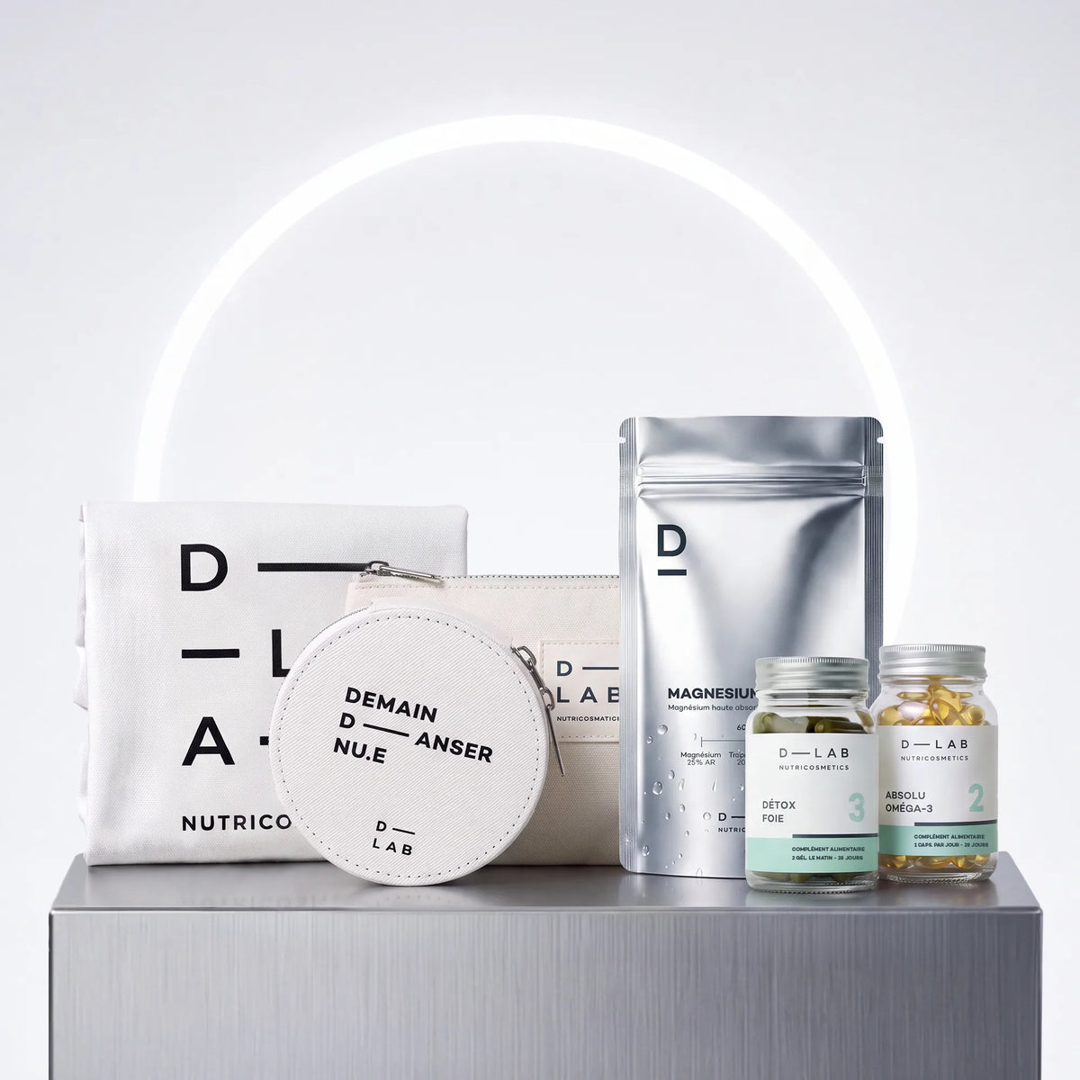 Routine Découverte Bien-être D-LAB cure 1 mois : doypack Magnésium, Détox Foie, Absolu Oméga-3, pilulier rond 7 jours, trousse écrue et tote-bag coton